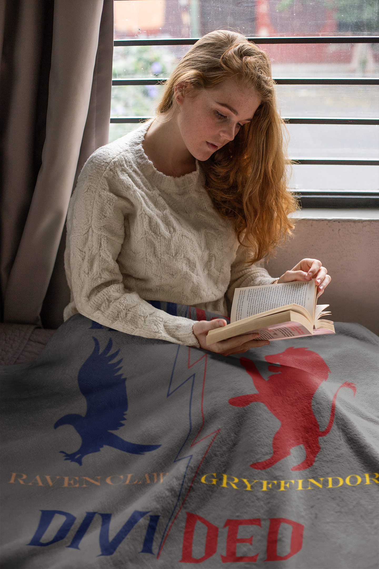 Ravenclaw Gryffindor House Divided Blanket | Brilliance Meets Bravery Throw