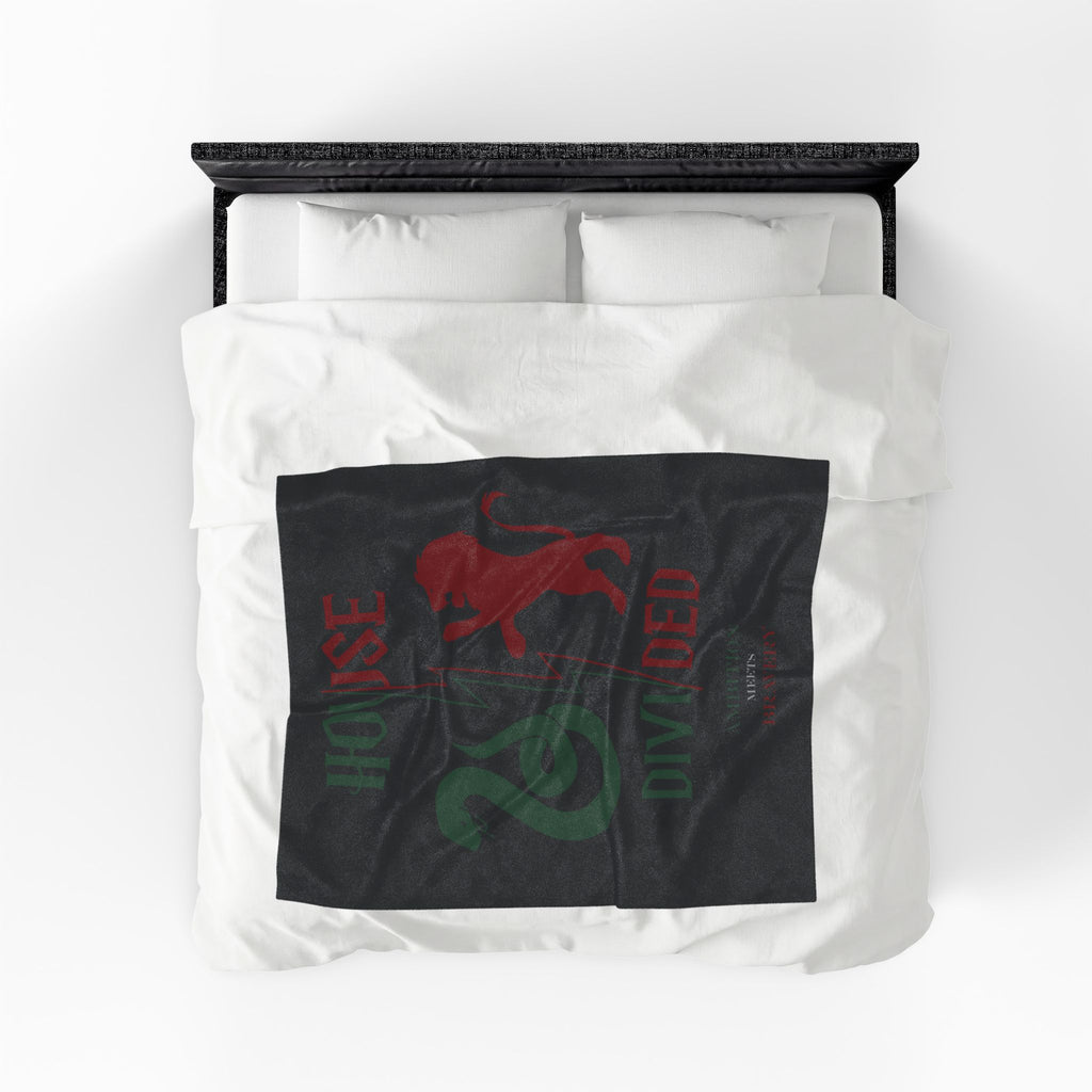 House Divided Serpent + Lion Rivalry Blanket- Ambition Meets Bravery Wizardcore Cozy Throw (50x60)